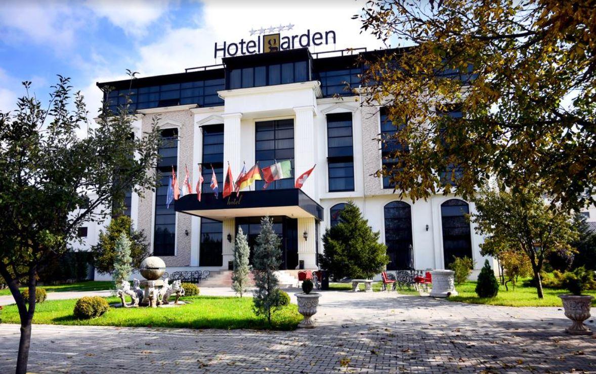 Hotel Garden Pristina Exterior foto
